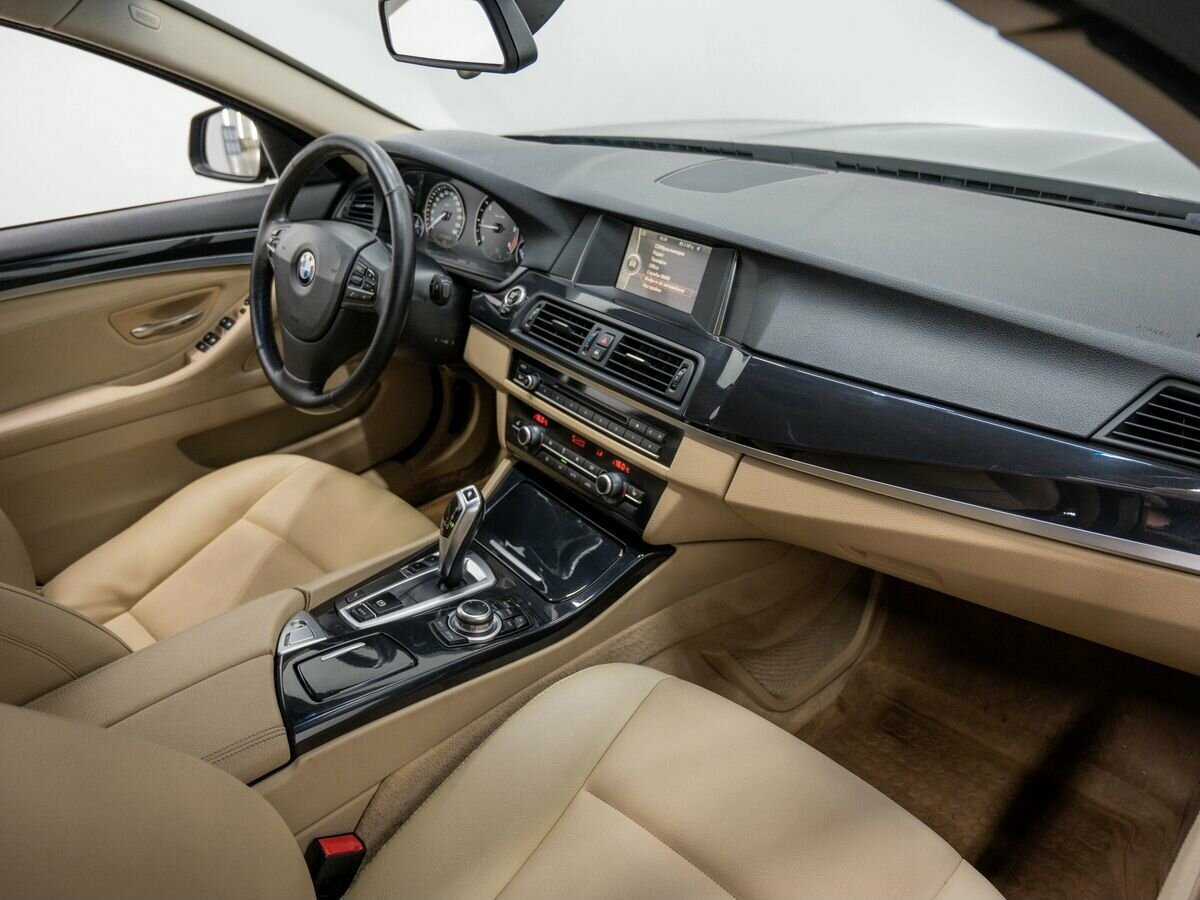 BMW 5 серии с пробегом — 2014 год. Фото: #6