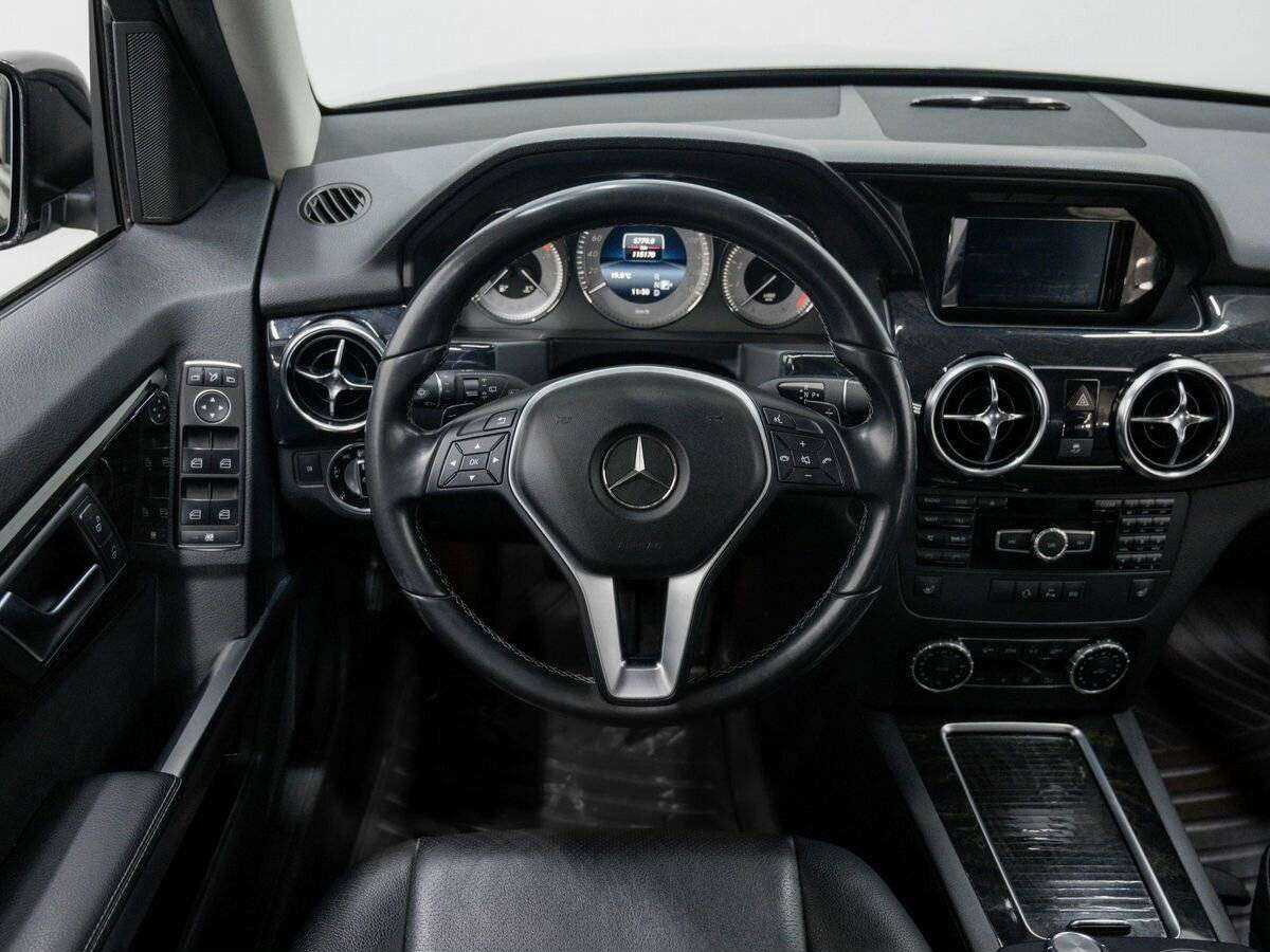 Mercedes-Benz GLK-Класс с пробегом — 2014 год. Фото: #11