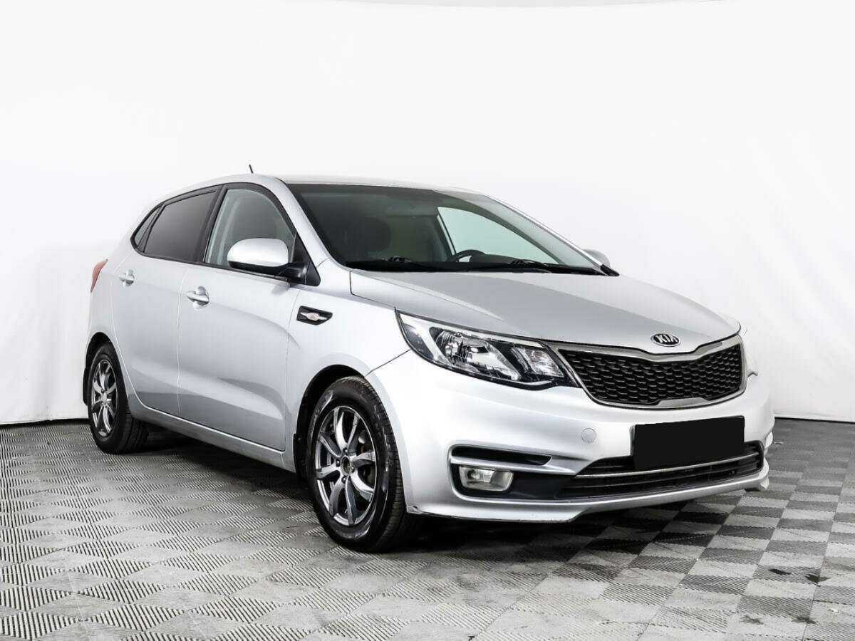Kia Rio с пробегом — 2016 год. Фото: #1