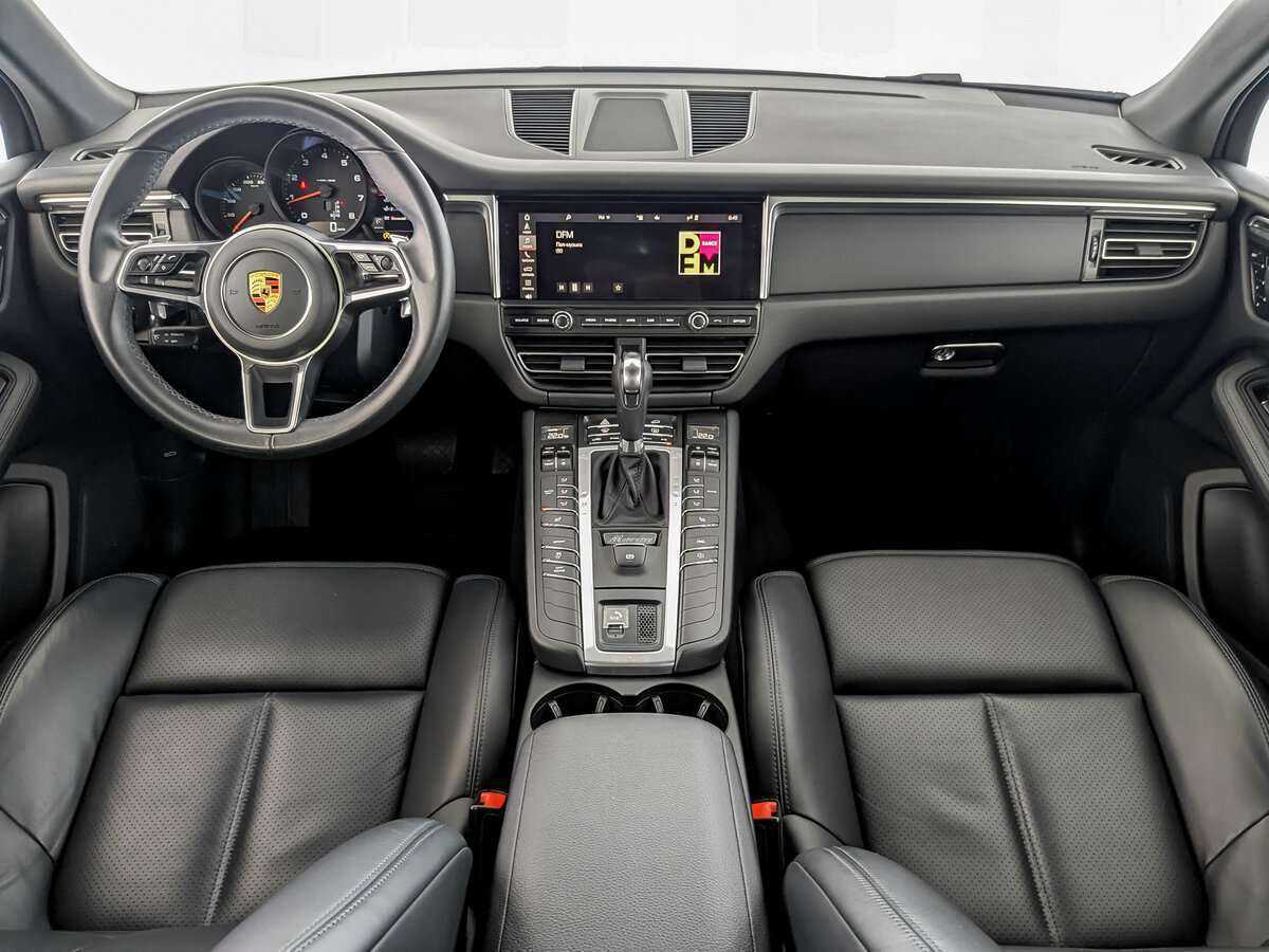 Porsche Macan с пробегом — 2021 год. Фото: #11