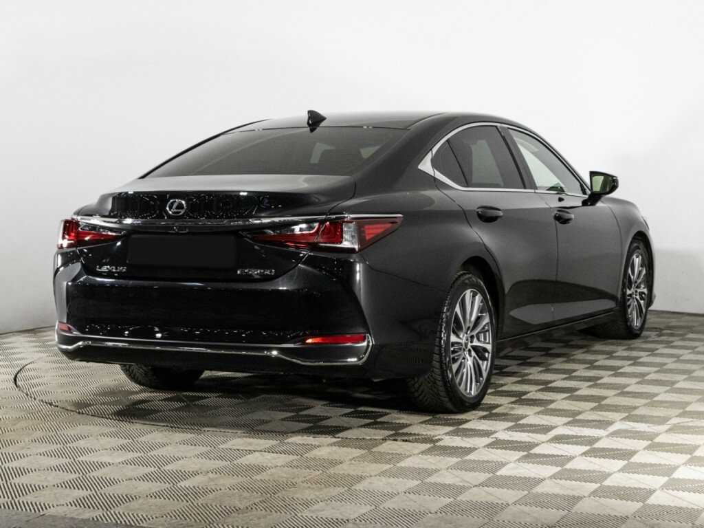 Lexus ES с пробегом — 2021 год. Фото: #4