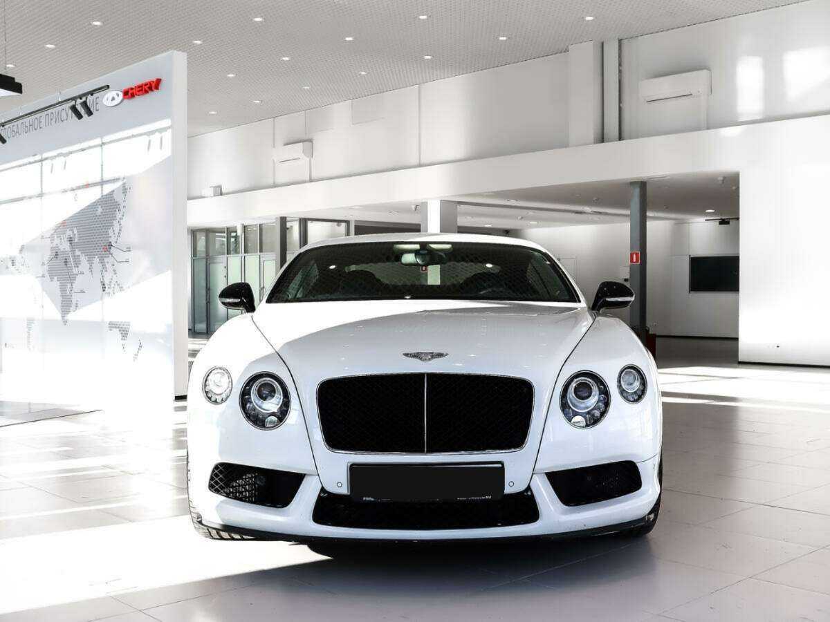 Bentley Continental GT с пробегом — 2014 год. Фото: #1