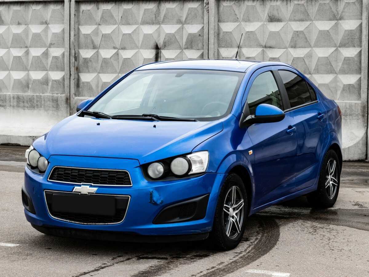 Chevrolet Aveo с пробегом — 2013 год. Фото: #0