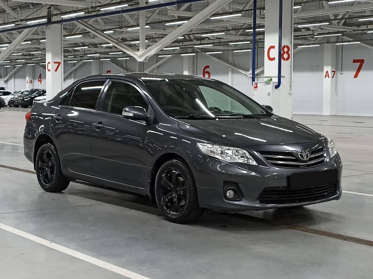 Toyota Corolla с пробегом — 2010 год. Фото: #2