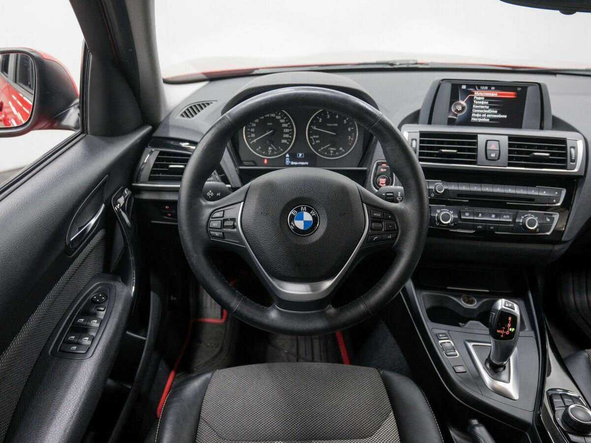 BMW 1 серии с пробегом — 2016 год. Фото: #10