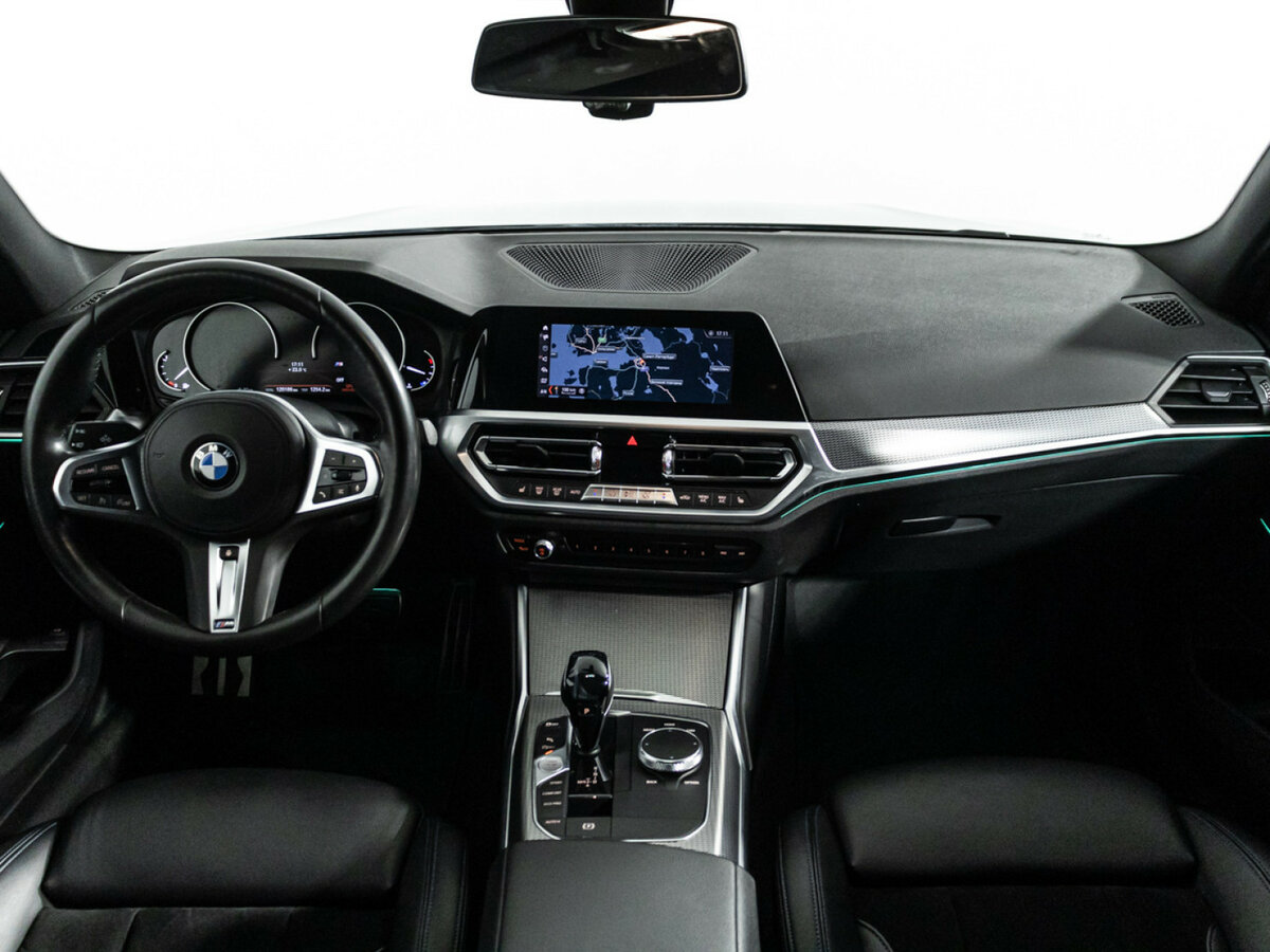 BMW 3 серии с пробегом — 2019 год. Фото: #11