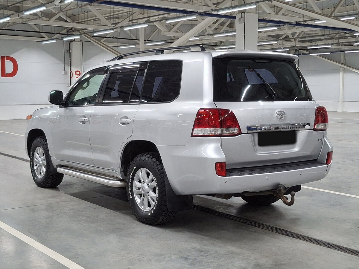 Toyota Land Cruiser с пробегом — 2008 год. Фото: #6