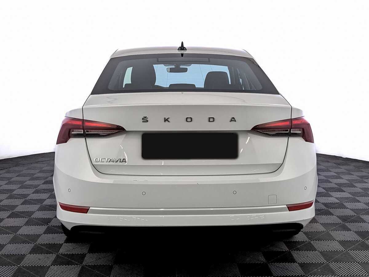 Skoda Octavia с пробегом — 2021 год. Фото: #5