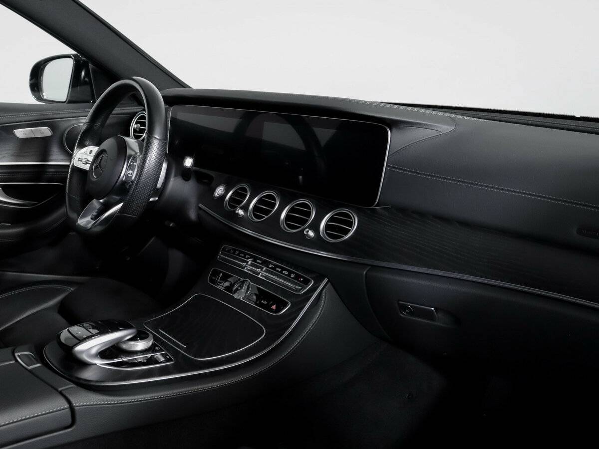 Mercedes-Benz E-Класс с пробегом — 2019 год. Фото: #8