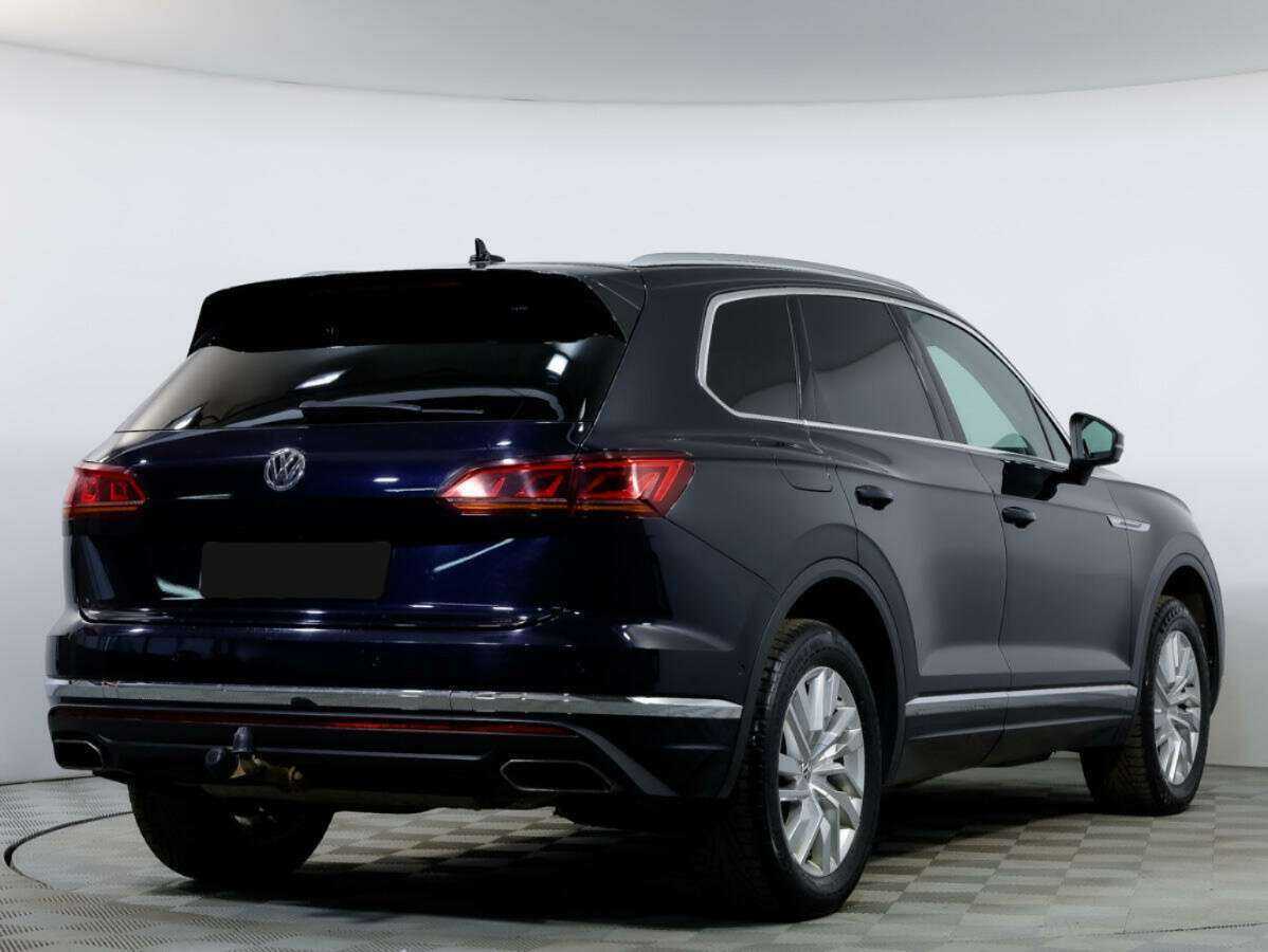 Volkswagen Touareg с пробегом — 2020 год. Фото: #3