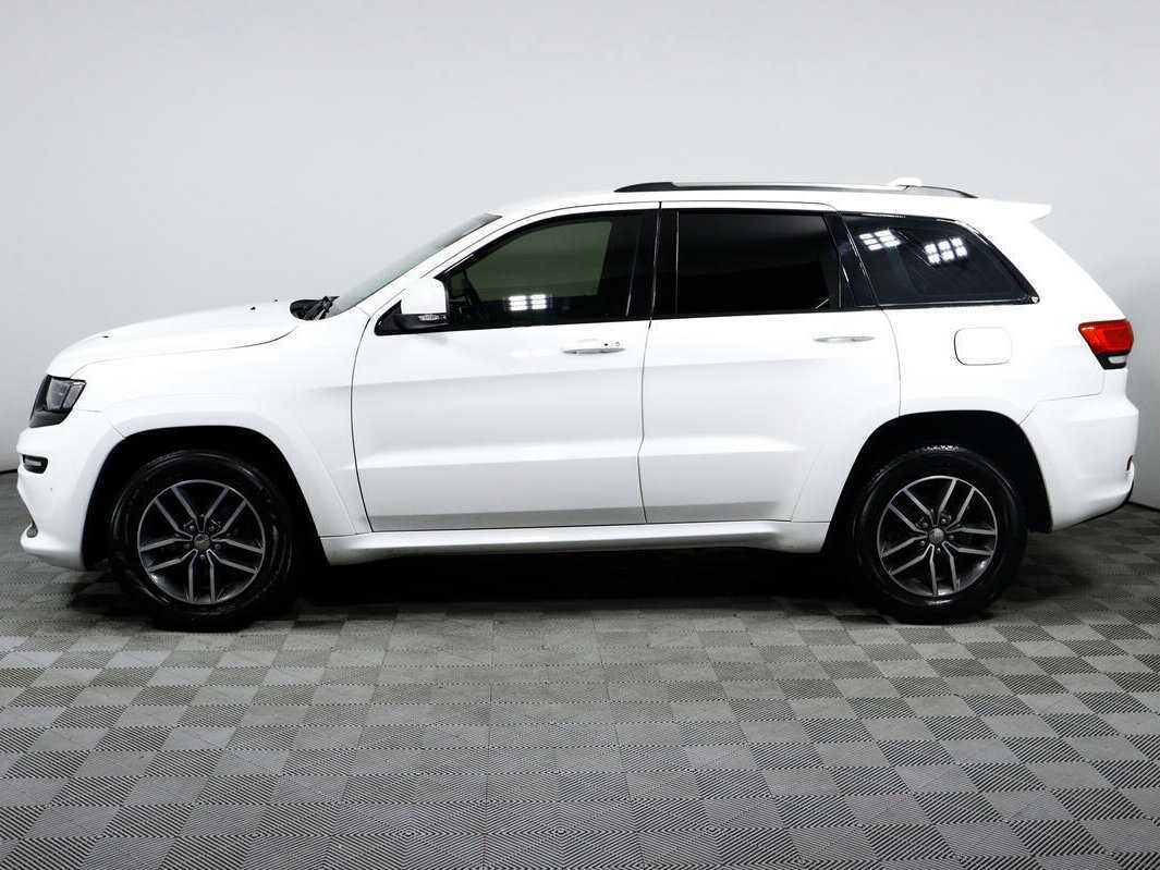 Jeep Grand Cherokee с пробегом — 2018 год. Фото: #7