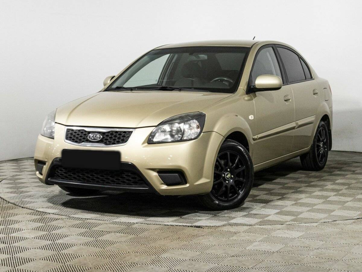 Kia Rio с пробегом — 2010 год. Посмотреть фото
