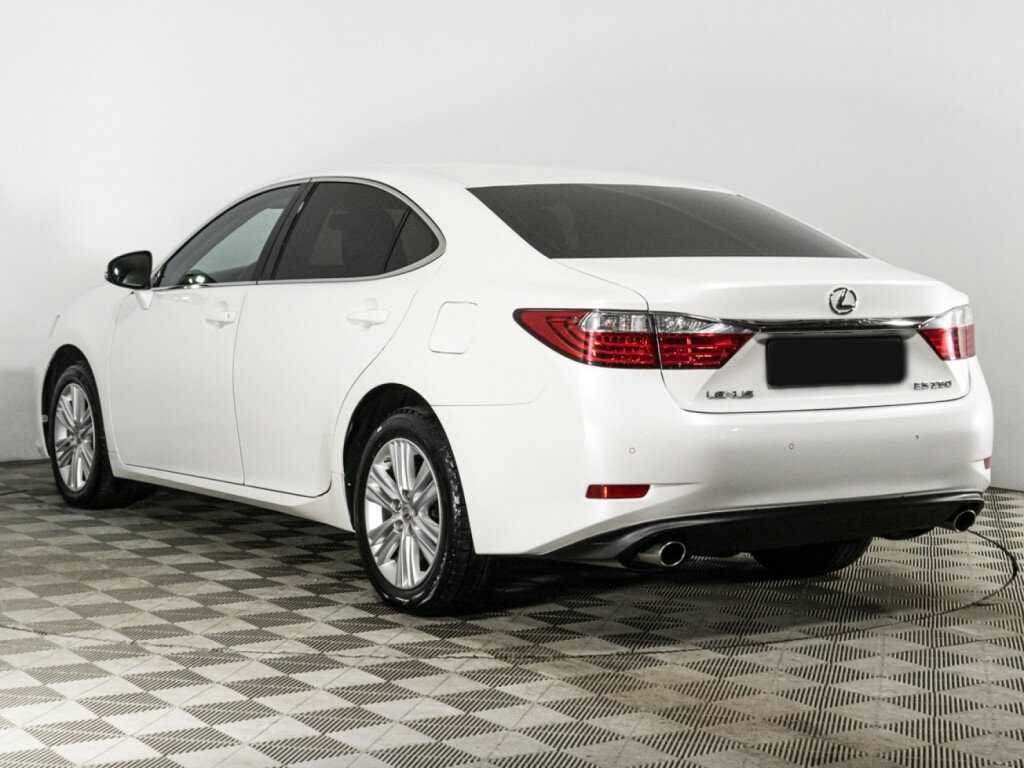Lexus ES с пробегом — 2013 год. Фото: #6