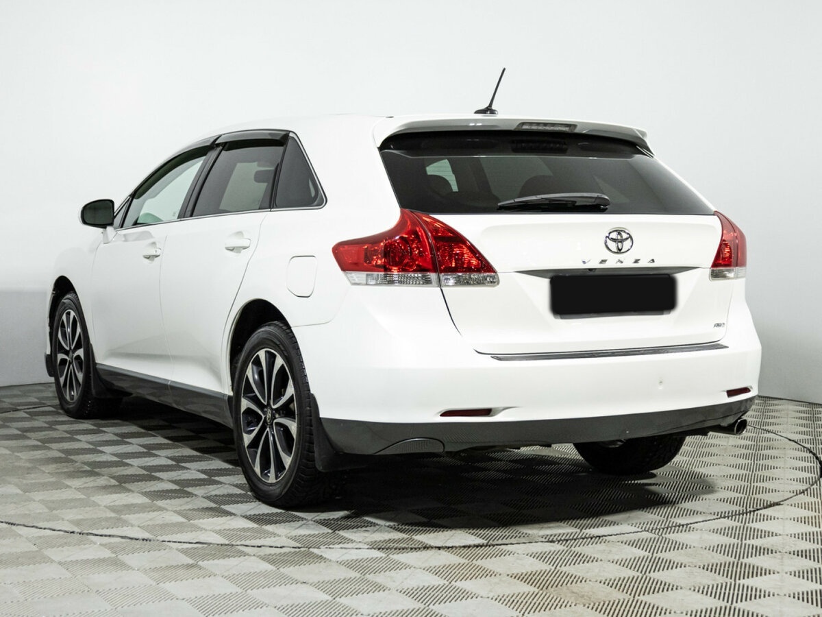 Toyota Venza с пробегом — 2010 год. Фото: #5