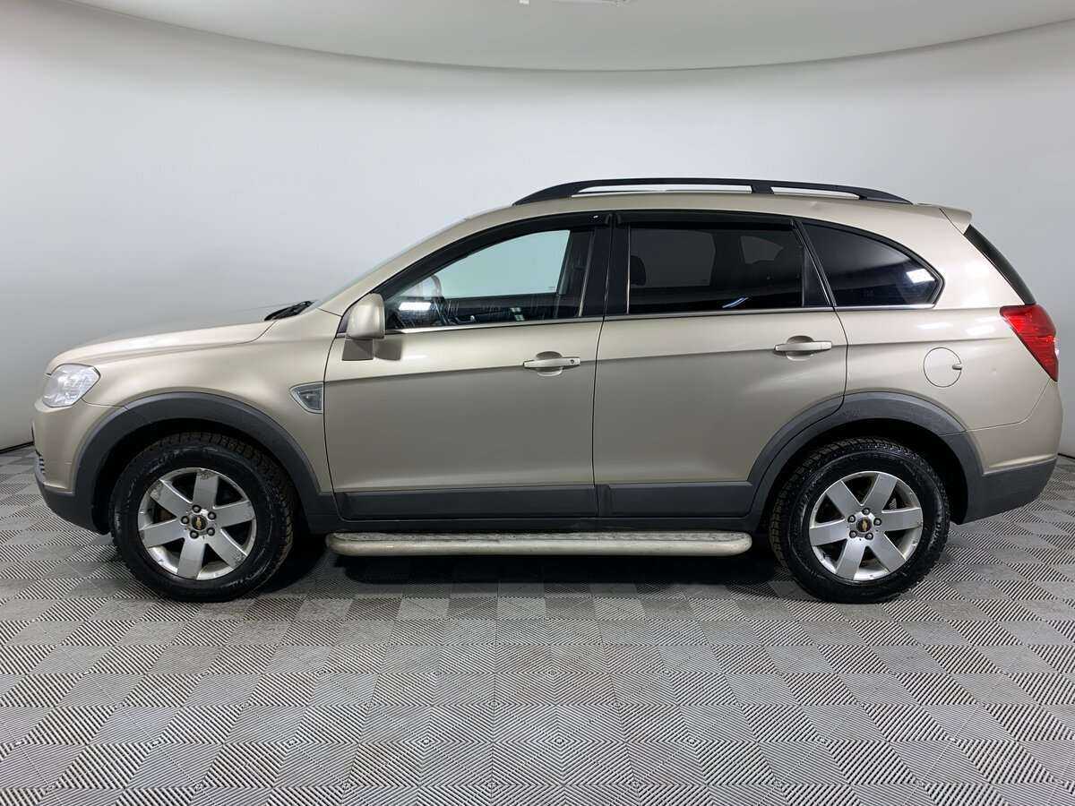 Chevrolet Captiva с пробегом — 2009 год. Фото: #7