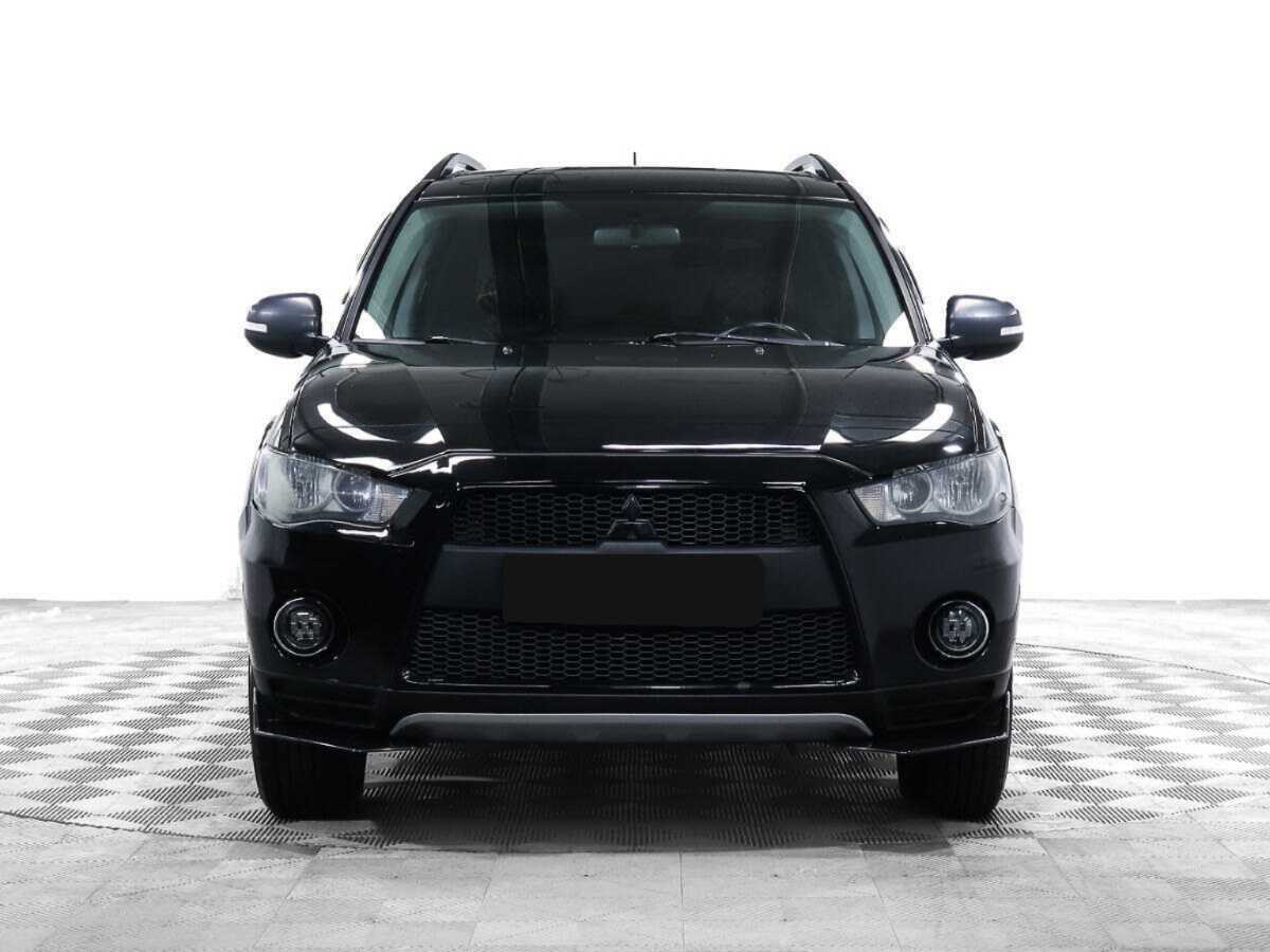 Mitsubishi Outlander с пробегом — 2011 год. Фото: #0