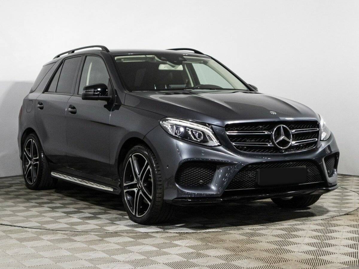Mercedes-Benz GLE с пробегом — 2015 год. Фото: #2