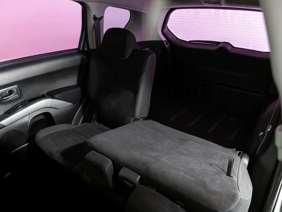 Mitsubishi Outlander с пробегом — 2007 год. Фото: #12