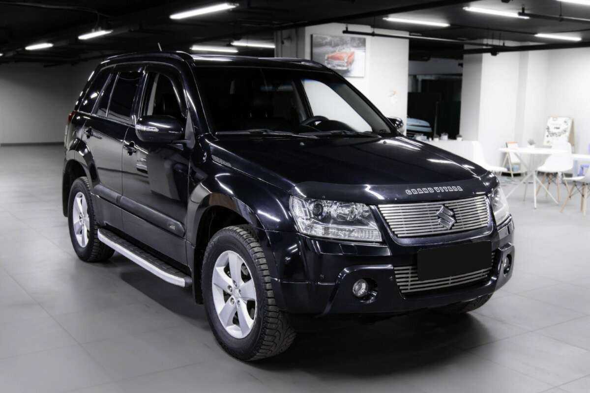 Suzuki Grand Vitara с пробегом — 2010 год. Фото: #2