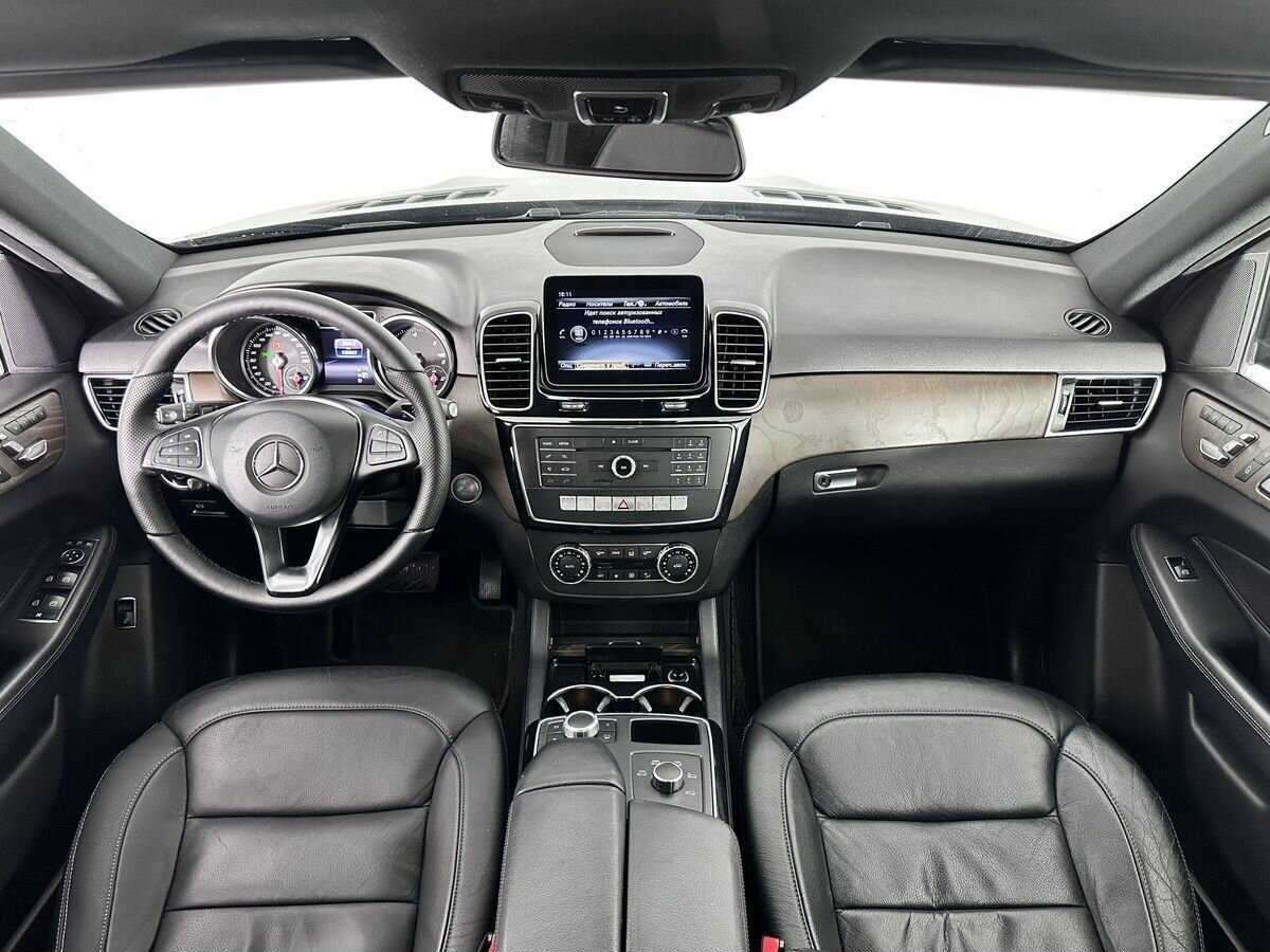 Mercedes-Benz GLE с пробегом — 2017 год. Фото: #9