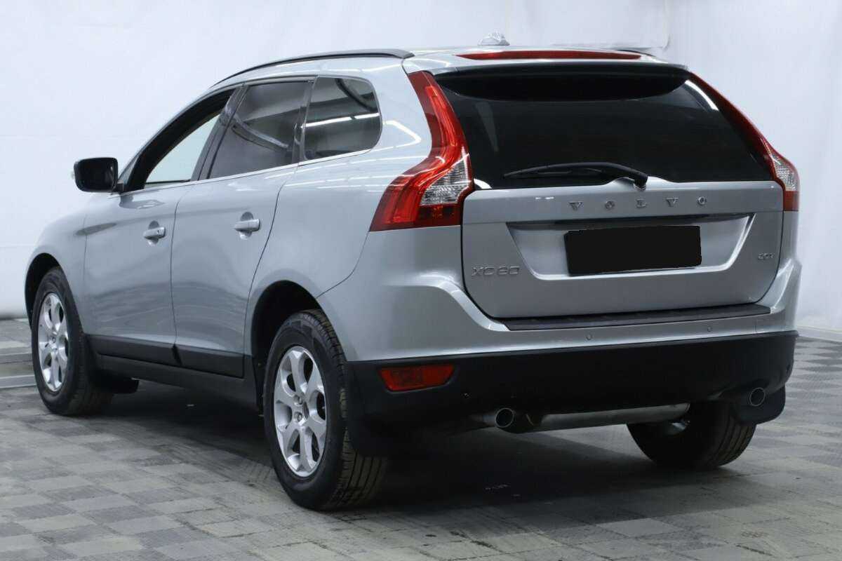 Volvo XC60 с пробегом — 2011 год. Фото: #1