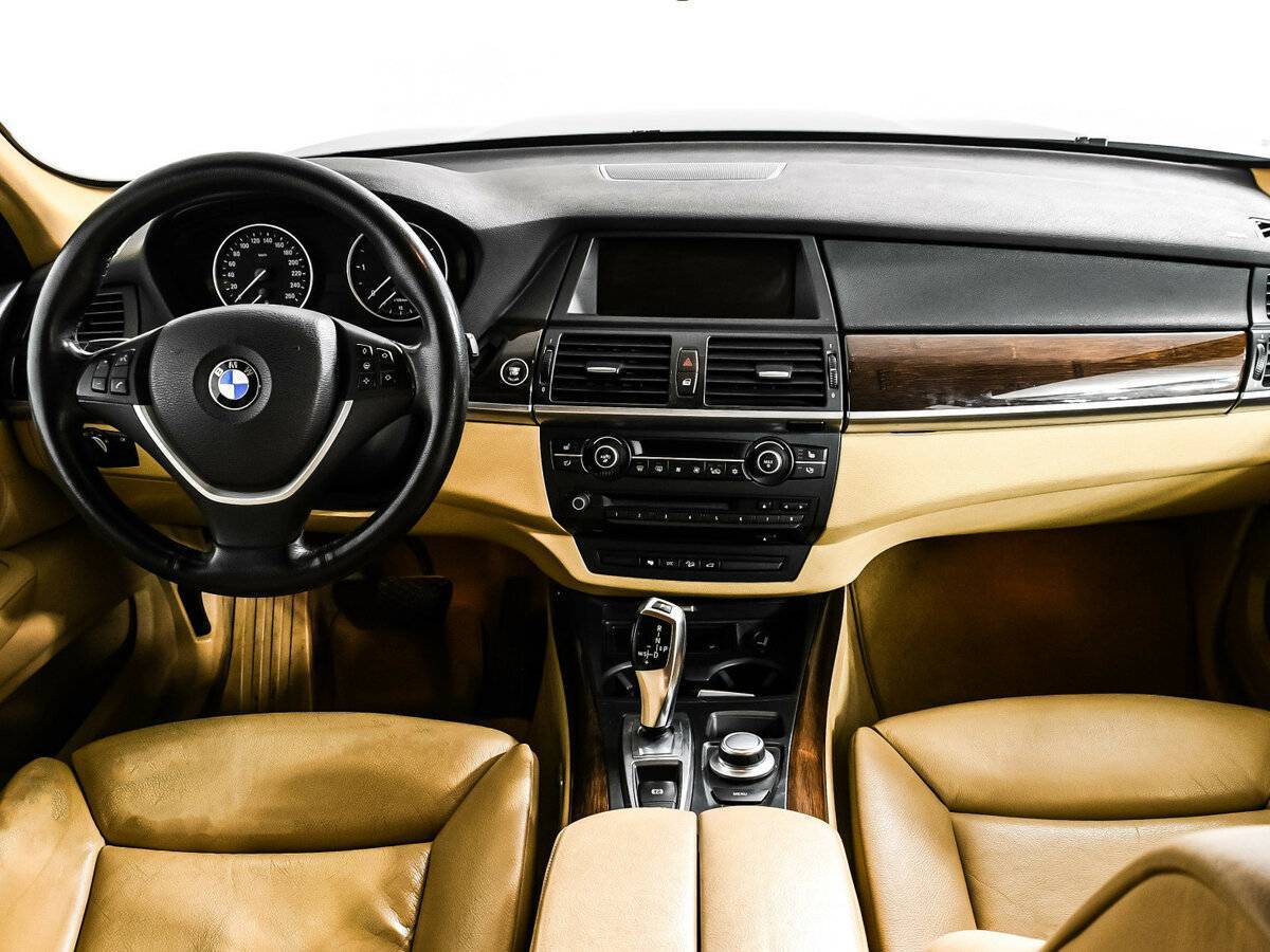 BMW X5 с пробегом — 2009 год. Фото: #10