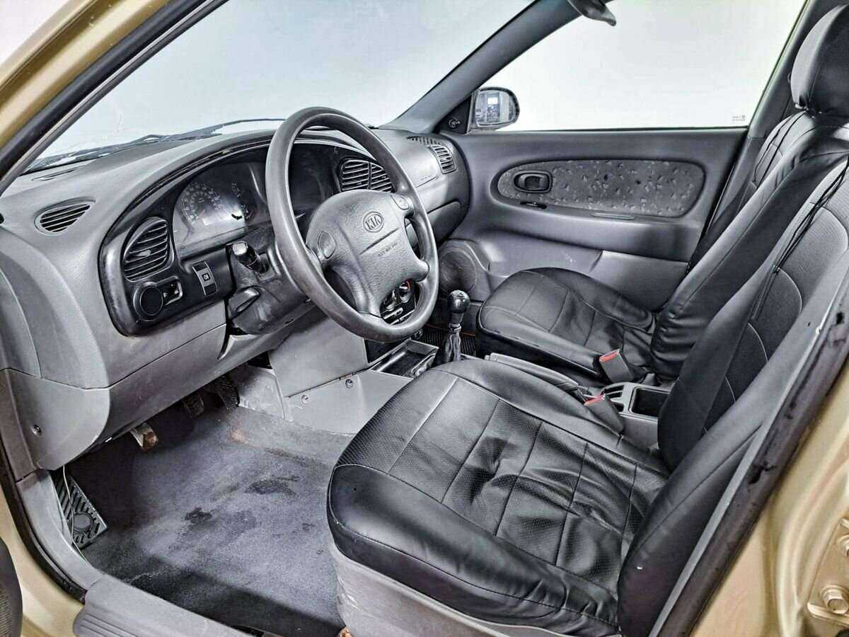 Kia Spectra с пробегом — 2008 год. Фото: #9