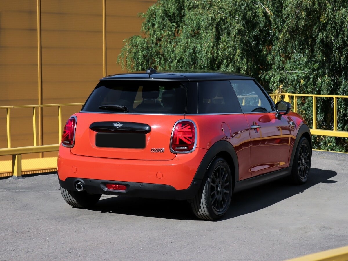 Mini Hatch с пробегом — 2021 год. Фото: #3