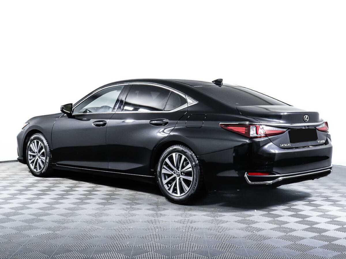 Lexus ES с пробегом — 2020 год. Фото: #4