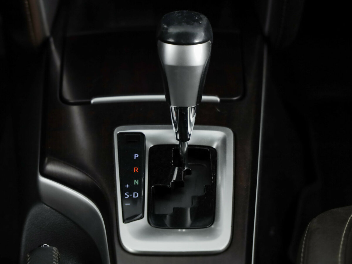 Toyota Fortuner с пробегом — 2017 год. Фото: #18