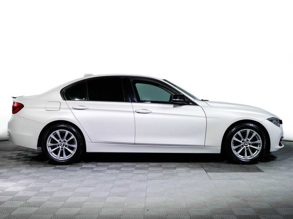 BMW 3 серии с пробегом — 2016 год. Фото: #3