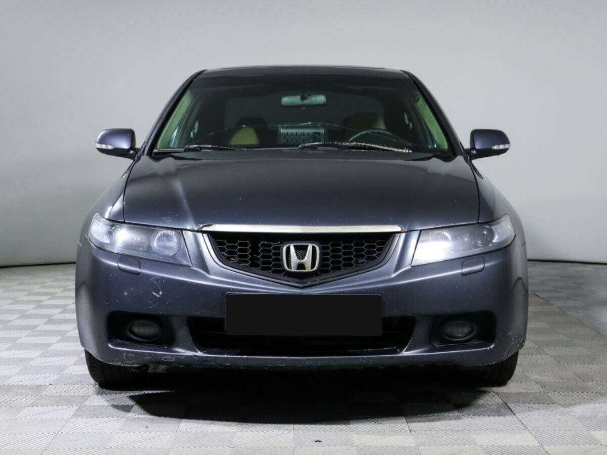 Honda Accord с пробегом — 2004 год. Фото: #1