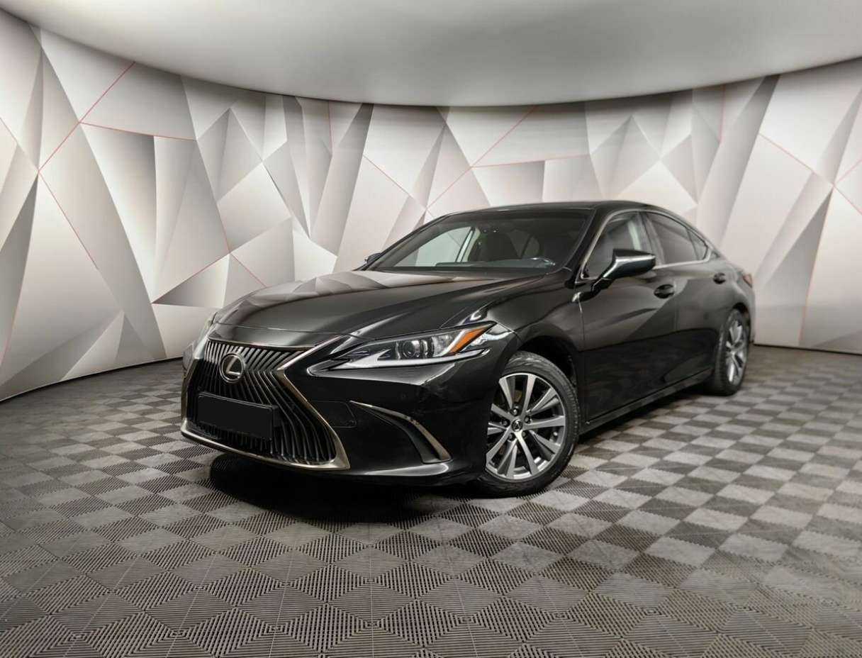 Lexus ES с пробегом — 2019 год. Фото: #0