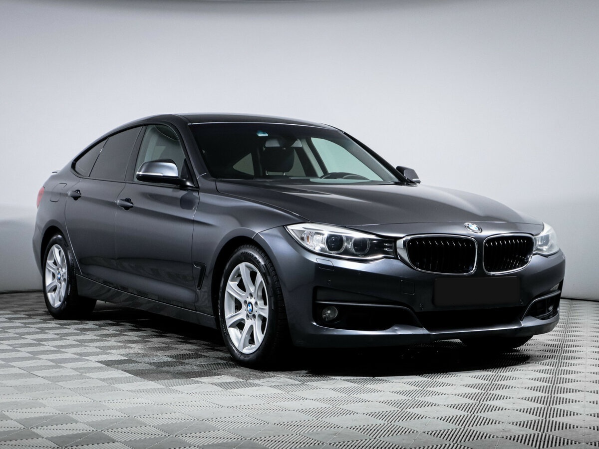 BMW 3 серии с пробегом — 2015 год. Фото: #2