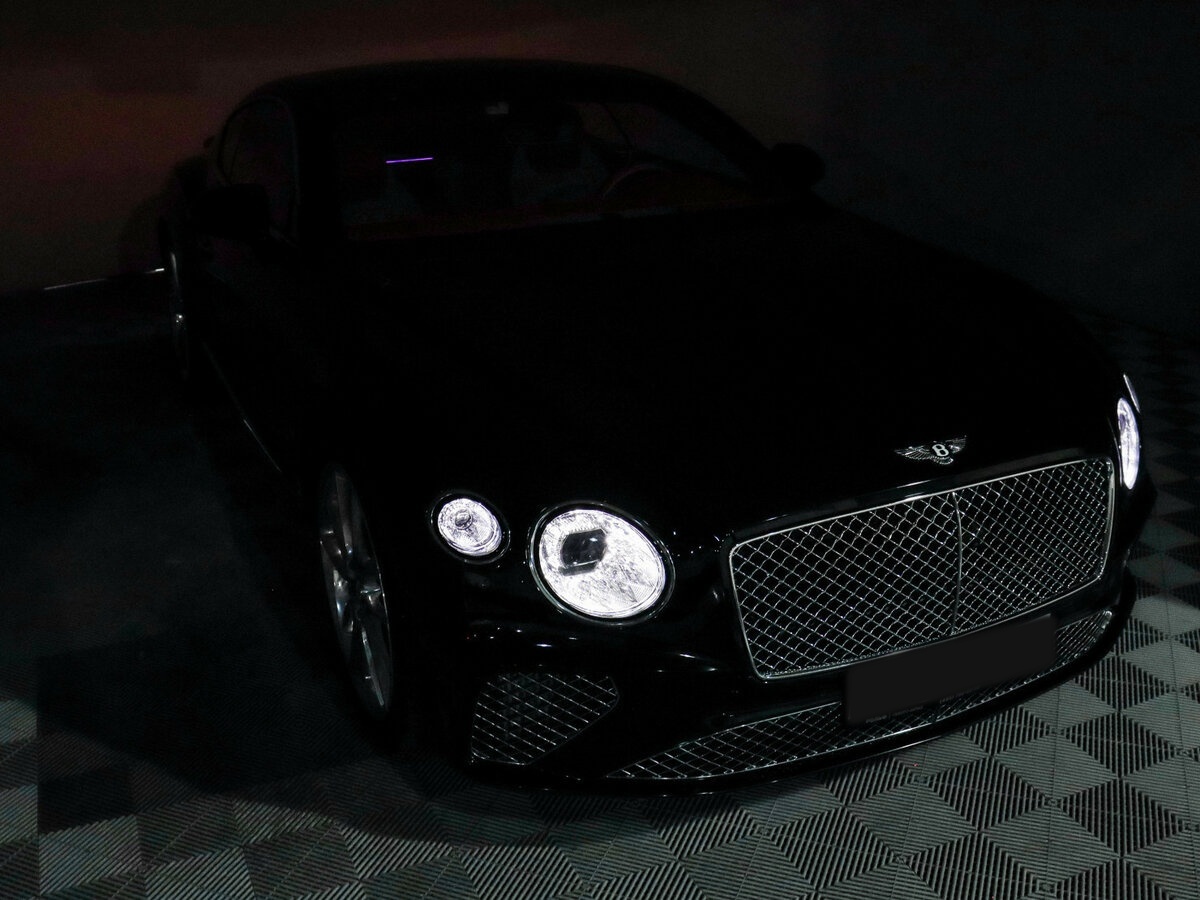 Bentley Continental GT с пробегом — 2019 год. Фото: #19