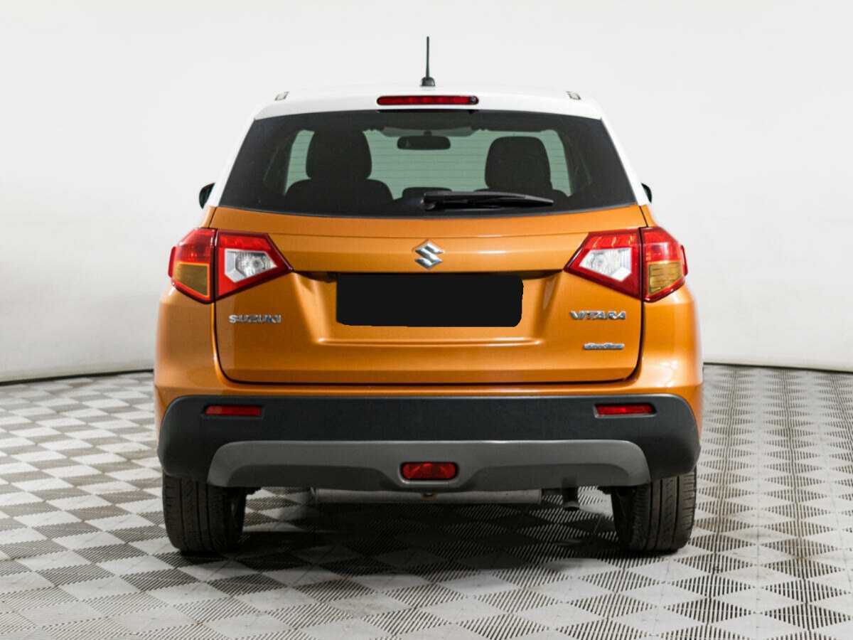 Suzuki Vitara с пробегом — 2015 год. Фото: #4