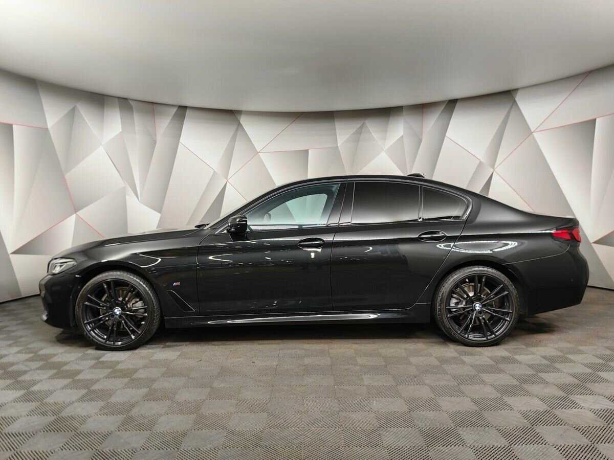 BMW 5 серии с пробегом — 2021 год. Фото: #4