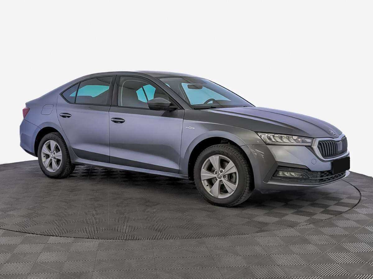 Skoda Octavia с пробегом — 2021 год. Фото: #2