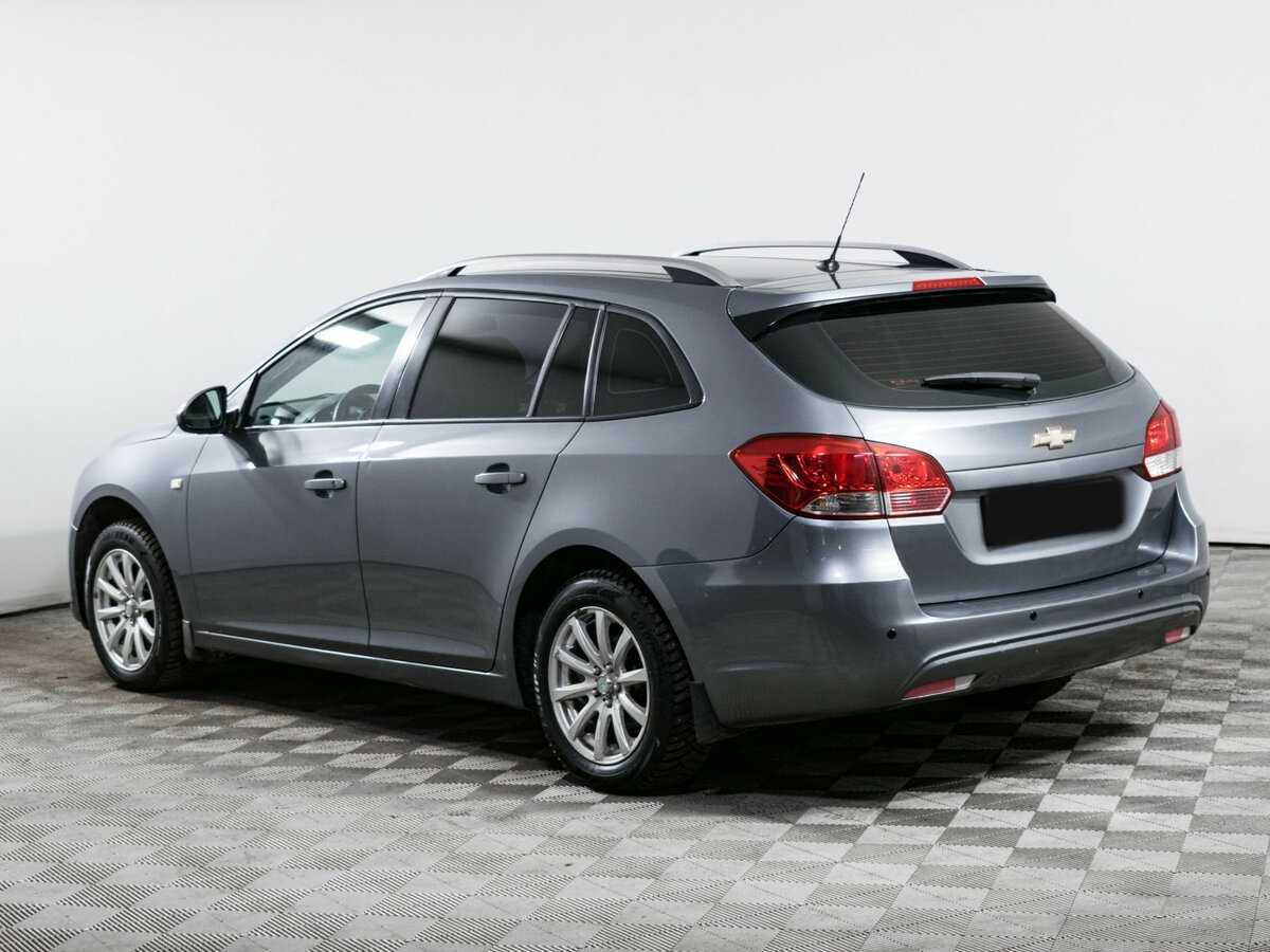 Chevrolet Cruze с пробегом — 2013 год. Фото: #5