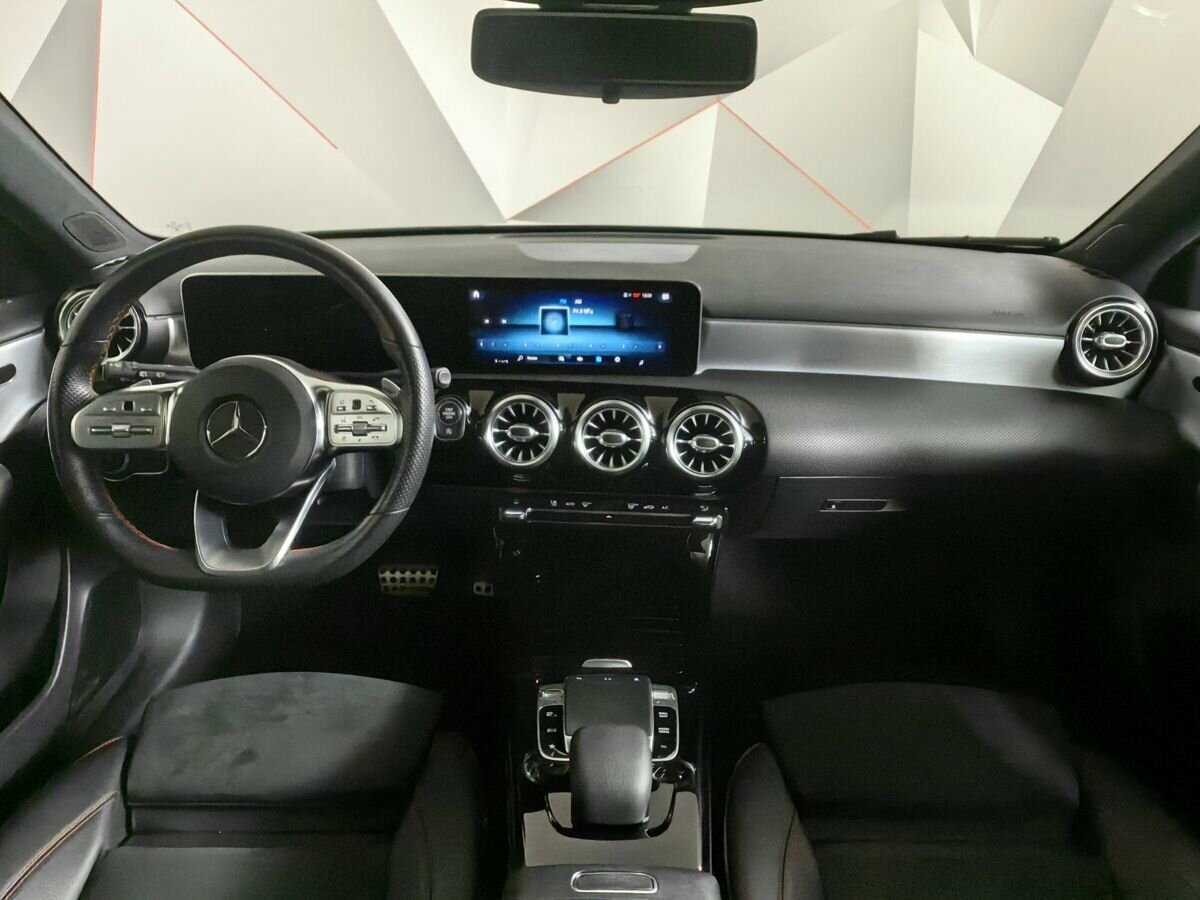 Mercedes-Benz A-Класс с пробегом — 2019 год. Фото: #9