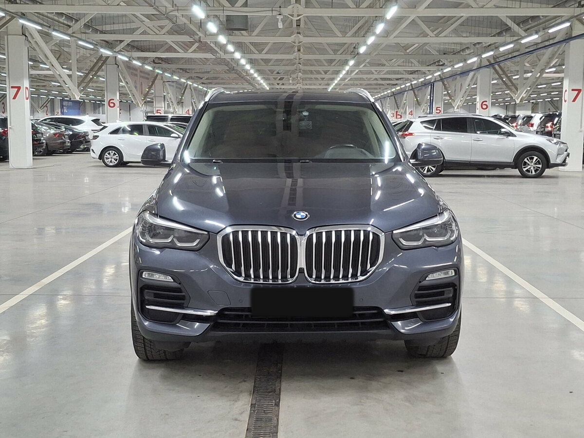 BMW X5 с пробегом — 2019 год. Фото: #1