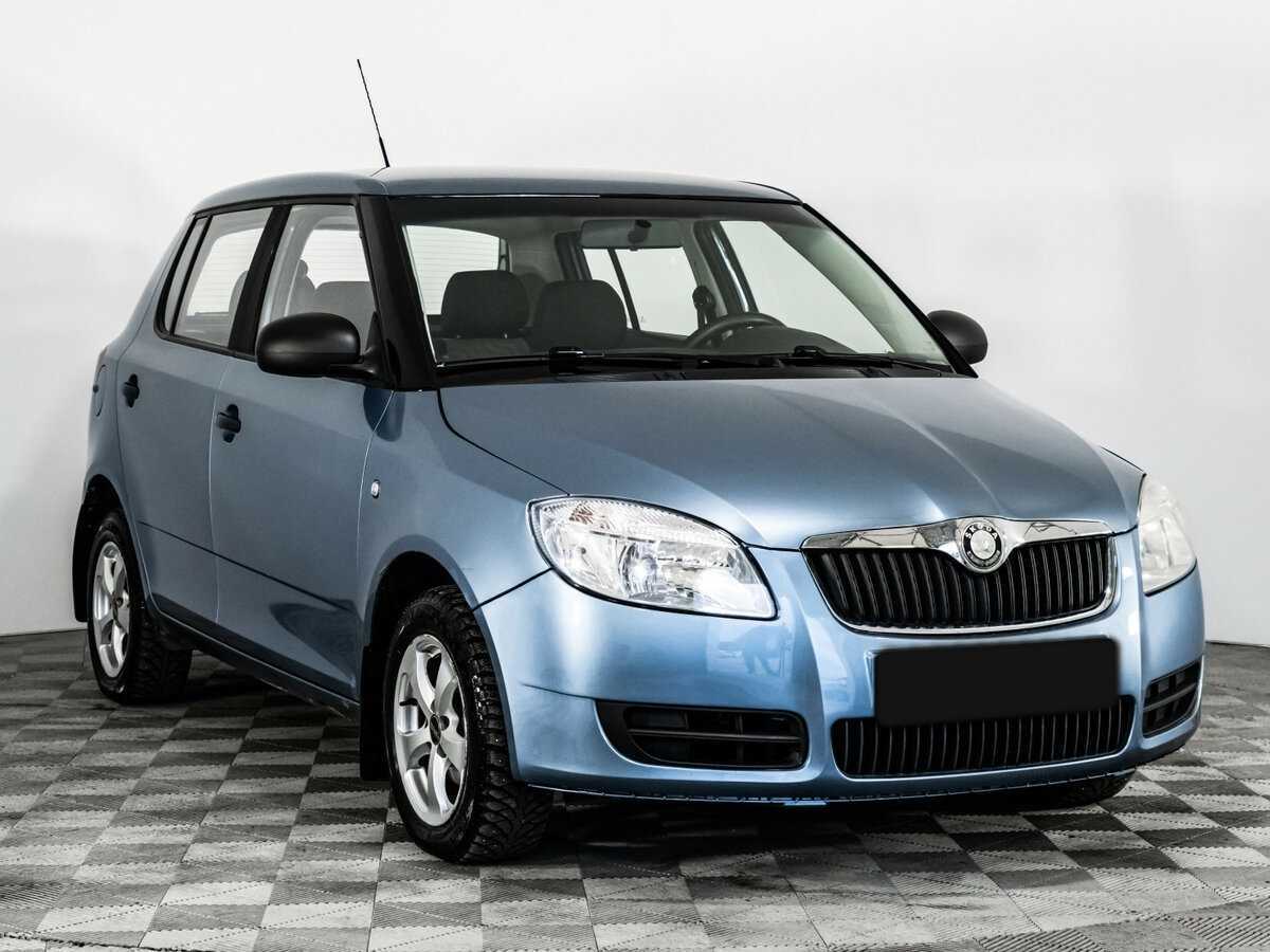 Skoda Fabia с пробегом — 2008 год. Фото: #2