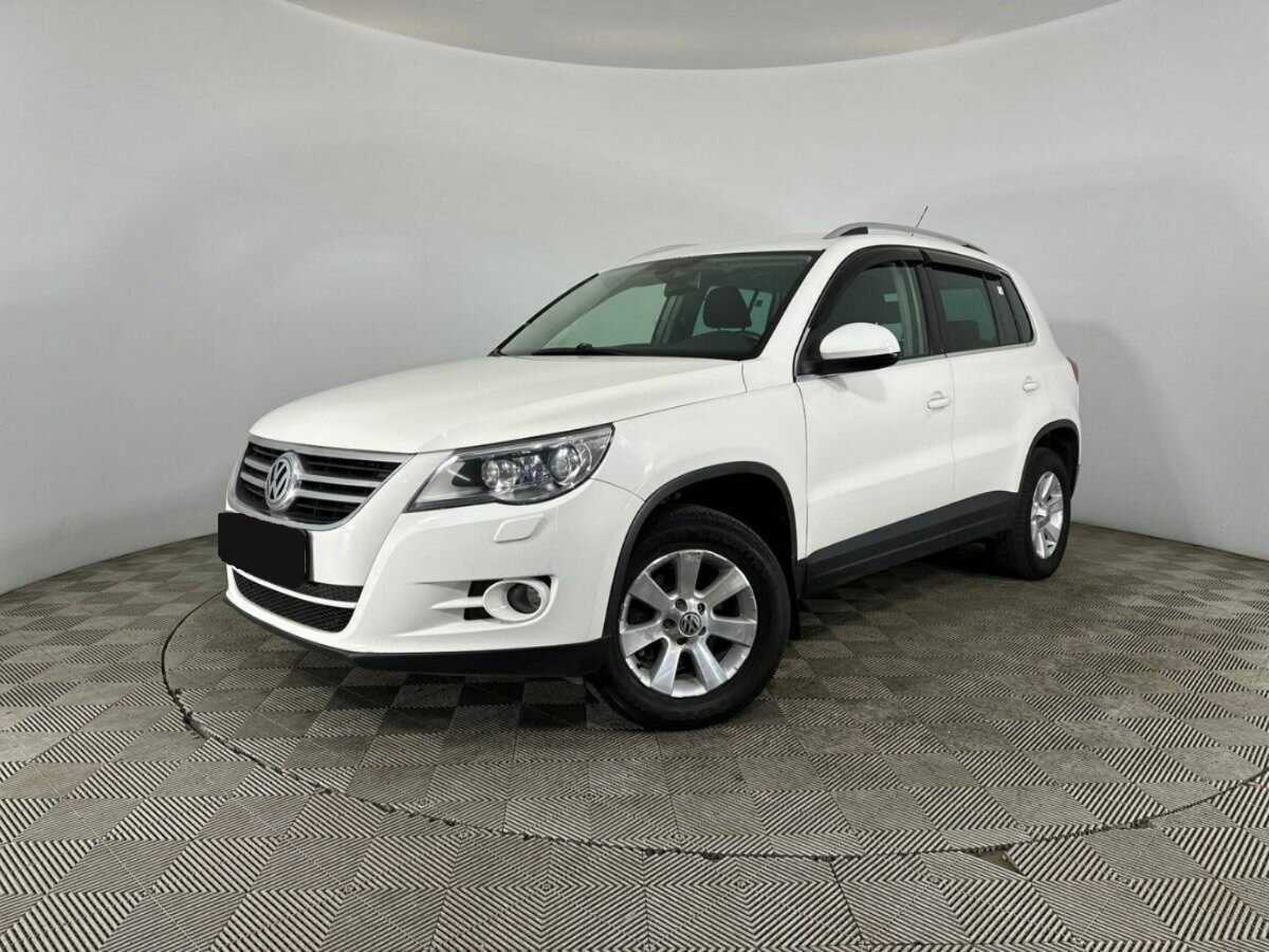 Volkswagen Tiguan с пробегом — 2011 год. Фото: #0