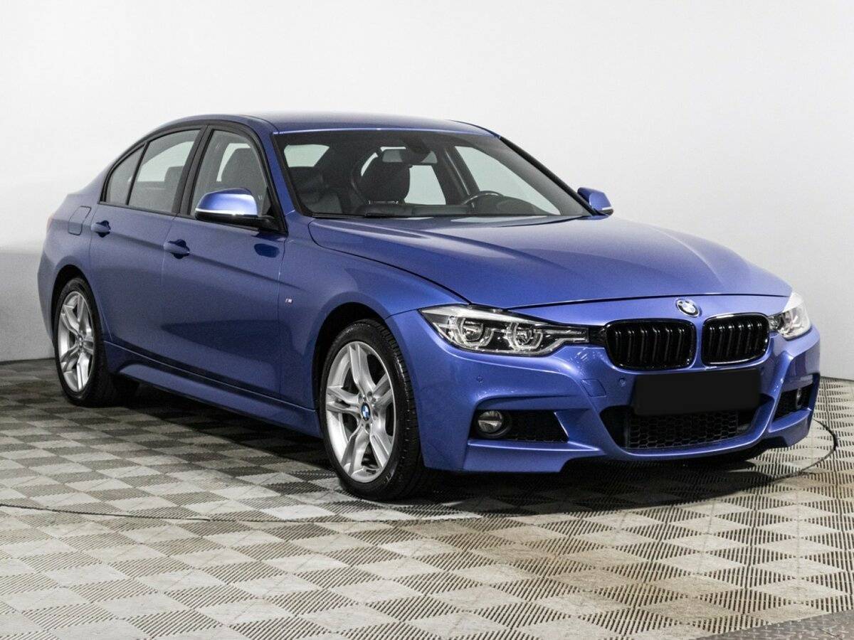 BMW 3 серии с пробегом — 2018 год. Фото: #2