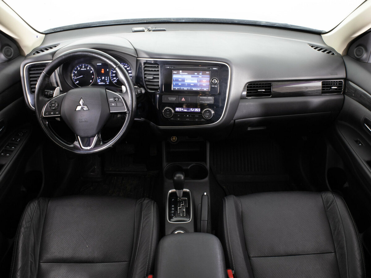 Mitsubishi Outlander с пробегом — 2016 год. Фото: #5