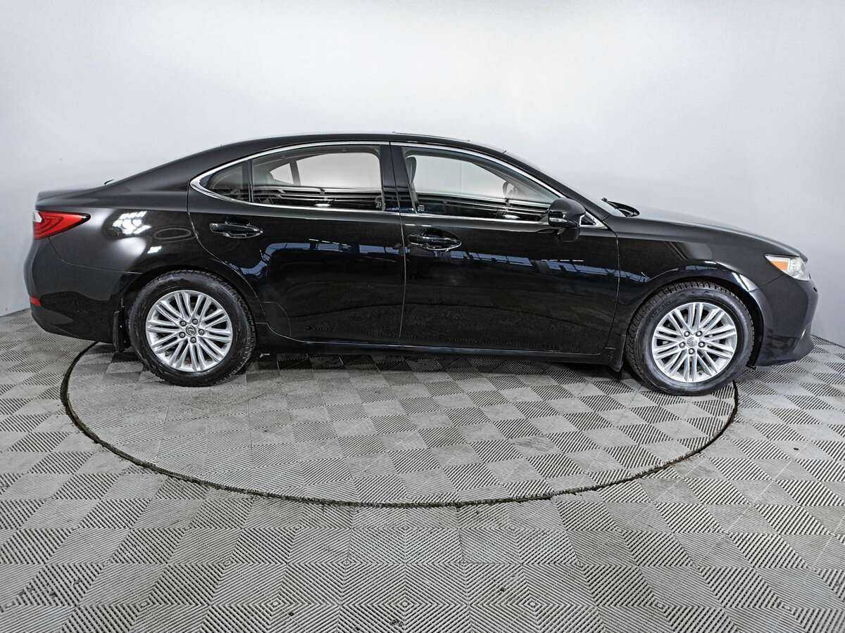 Lexus ES с пробегом — 2013 год. Фото: #3