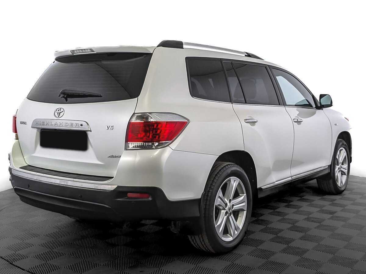 Toyota Highlander с пробегом — 2011 год. Фото: #4