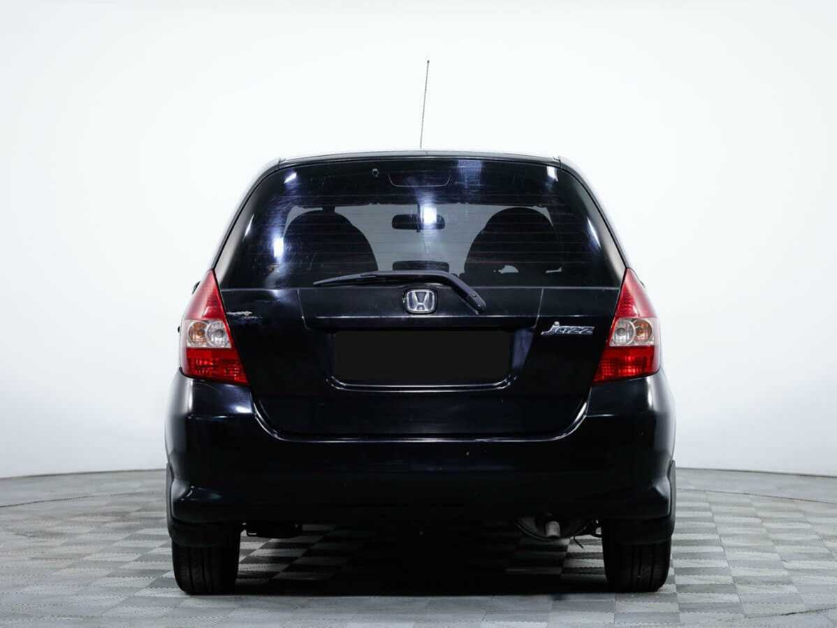 Honda Jazz с пробегом — 2008 год. Фото: #4
