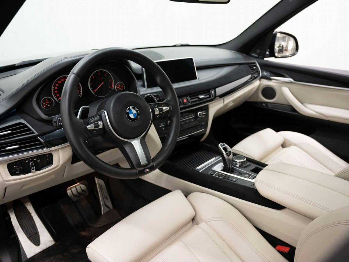BMW X5 с пробегом — 2015 год. Фото: #6