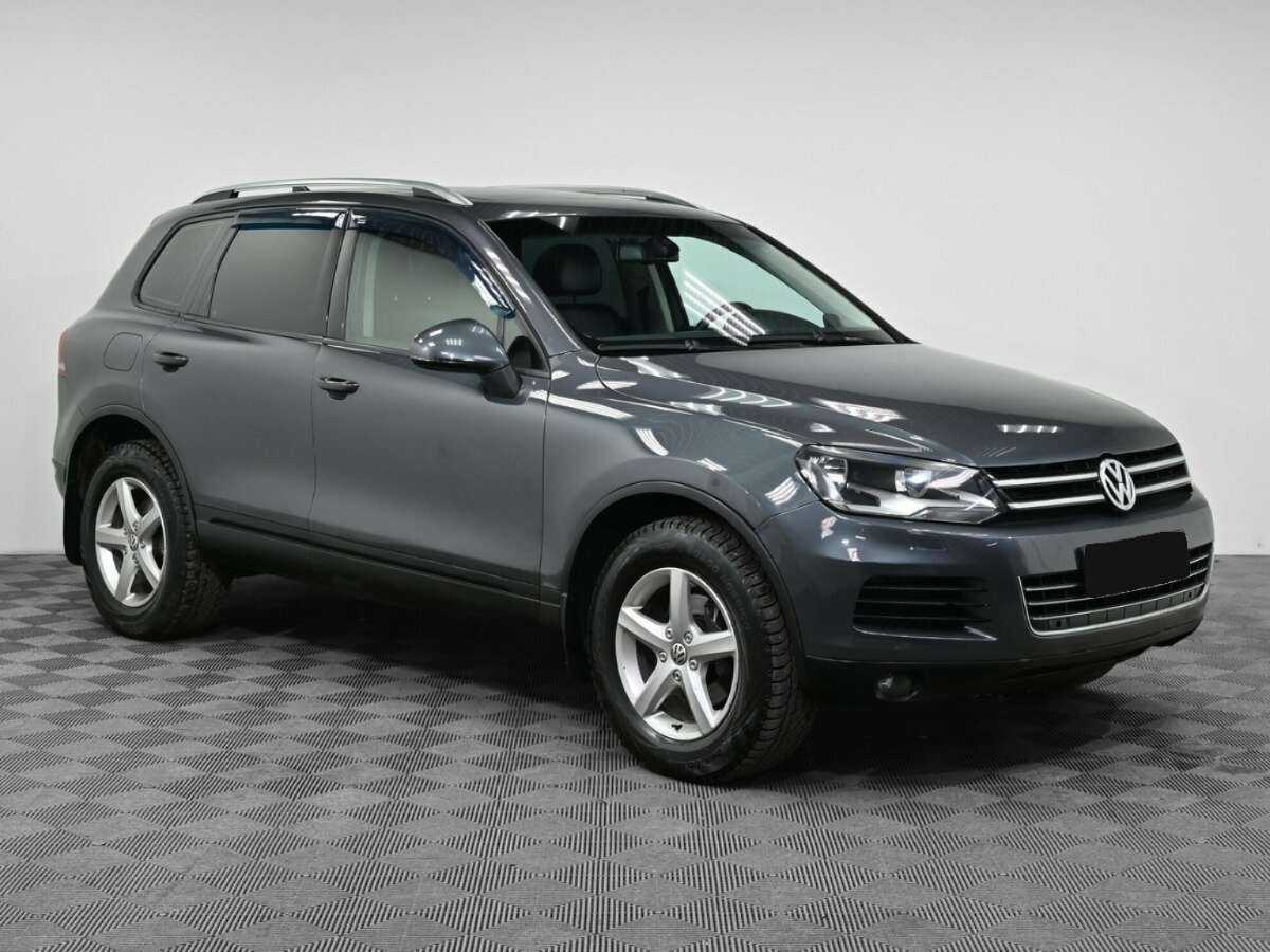 Volkswagen Touareg с пробегом — 2011 год. Фото: #2